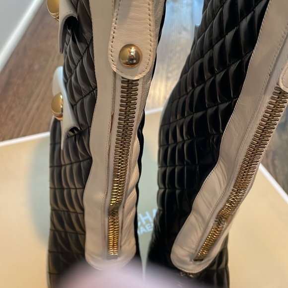 Moschino Leather Booties Sz 9.5 US IT 40 - Picture 6 of 16